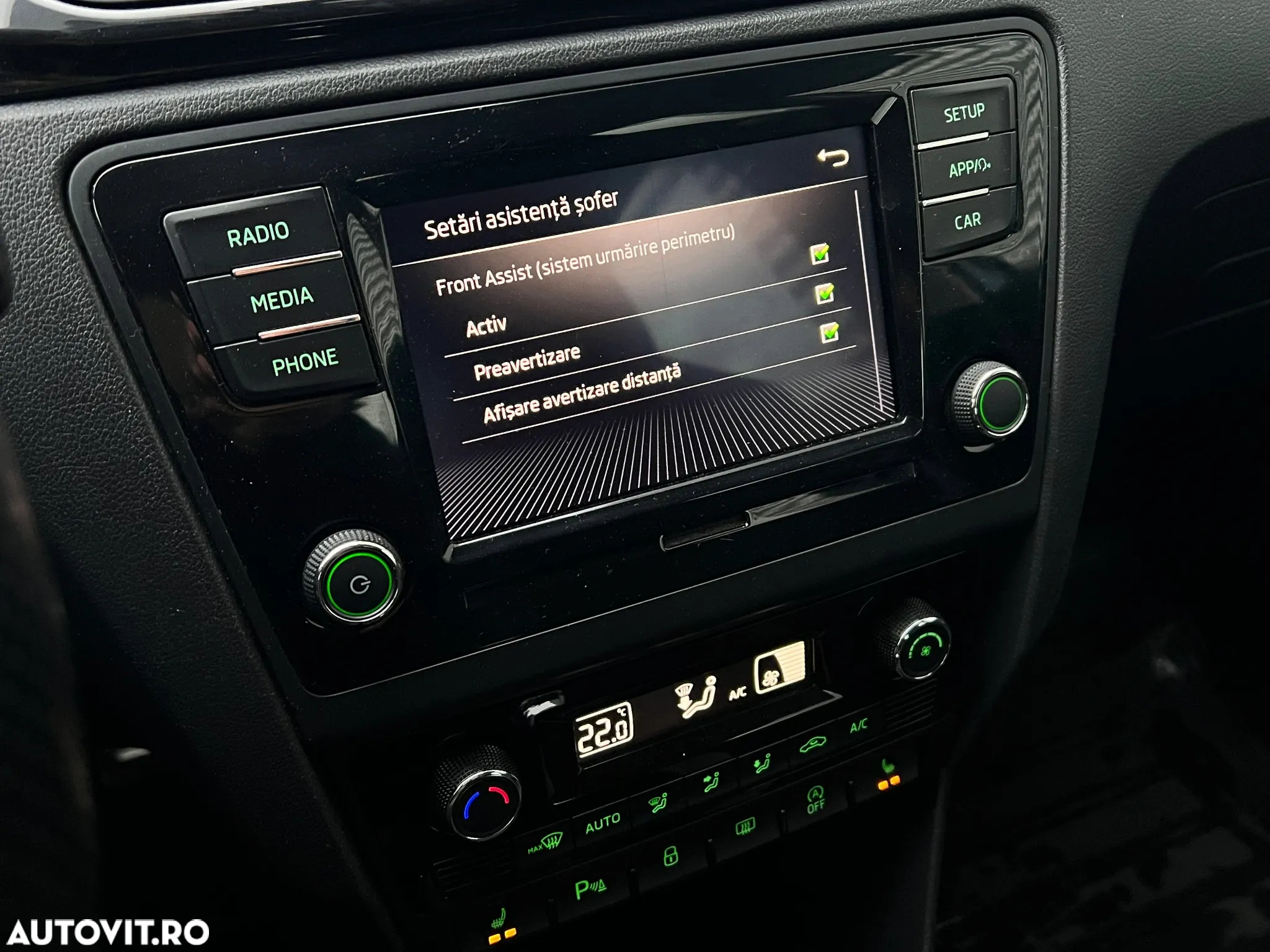 Skoda RAPID 1.0 TSI DSG Style - 17