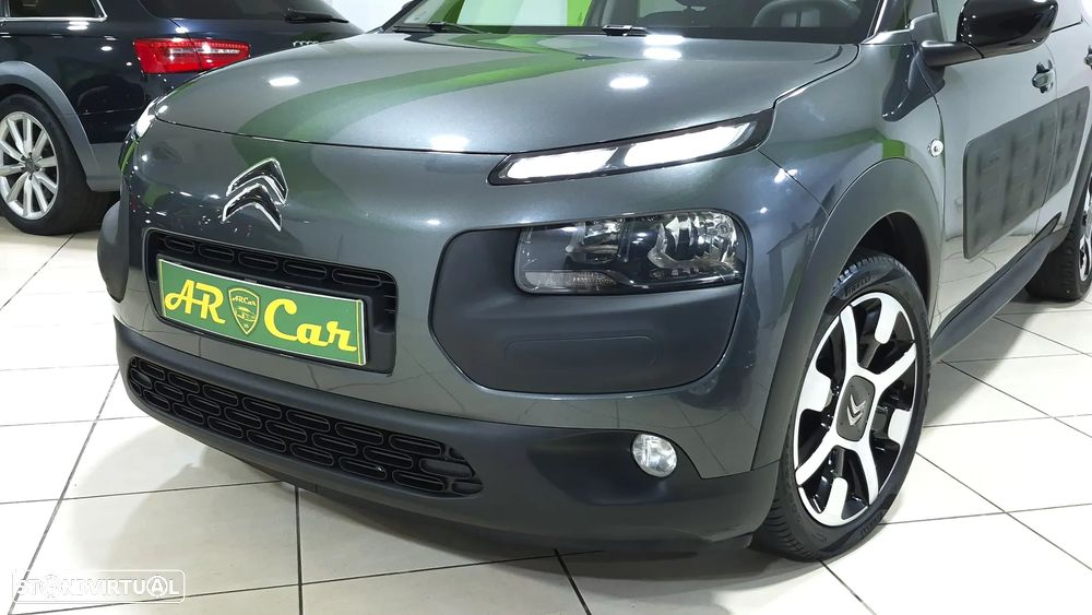 Citroën C4 Cactus 1.6 BlueHDi Feel J17 - 26