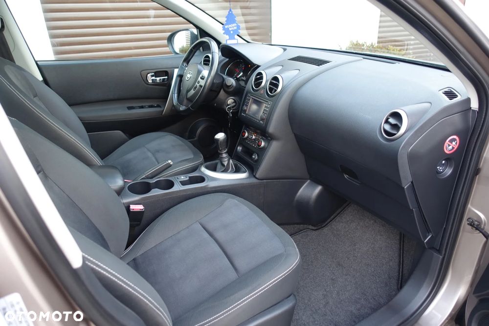 Nissan Qashqai 1.5 dCi DPF acenta - 16