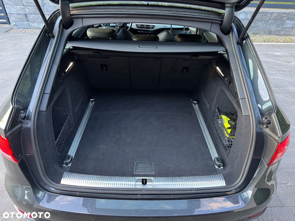 Audi A4 Avant 2.0 TDI S tronic quattro sport - 14