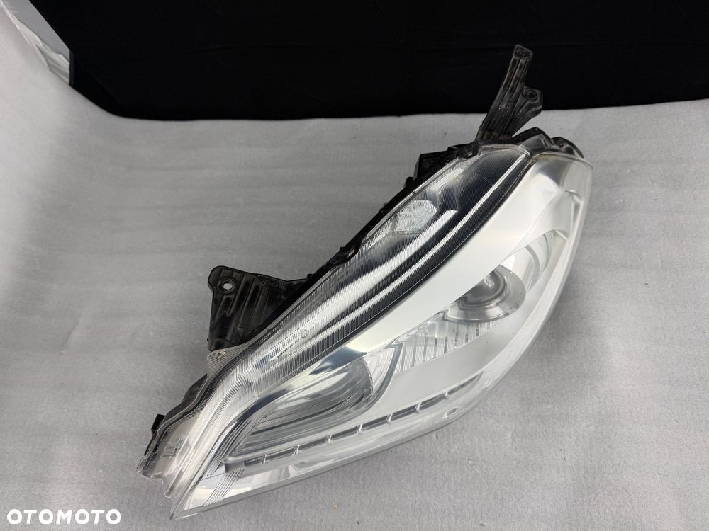 Reflektor Przód strona lewa Suzuki SX4 S-Cross 10017735 XENON LED - 3