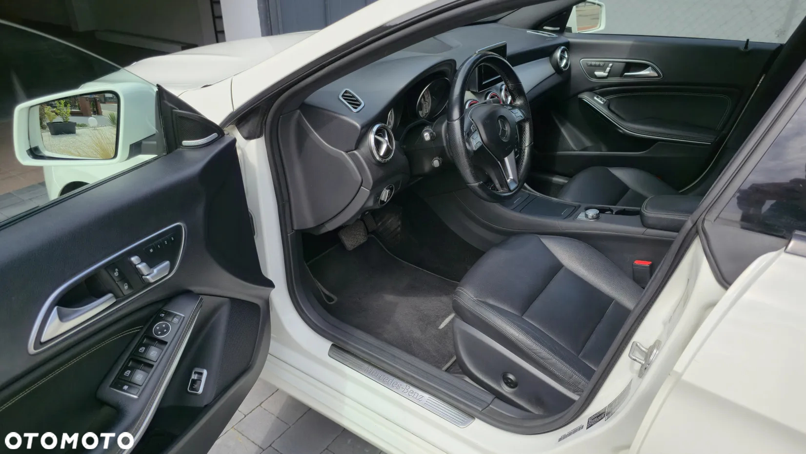 Mercedes-Benz CLA 250 7G-DCT - 8