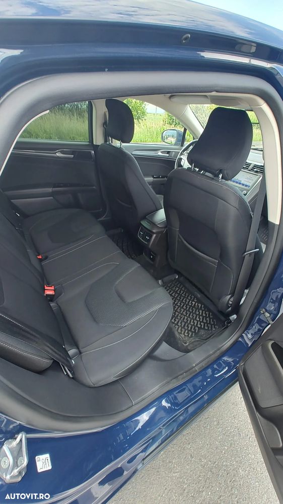 Ford Mondeo 2.0 TDCi Titanium - 29