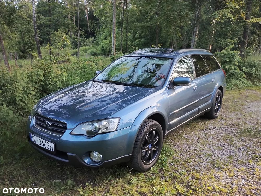 Subaru Outback 3.0 H6 - 3