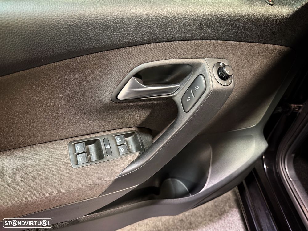 VW Polo 1.2 Confortline - 14