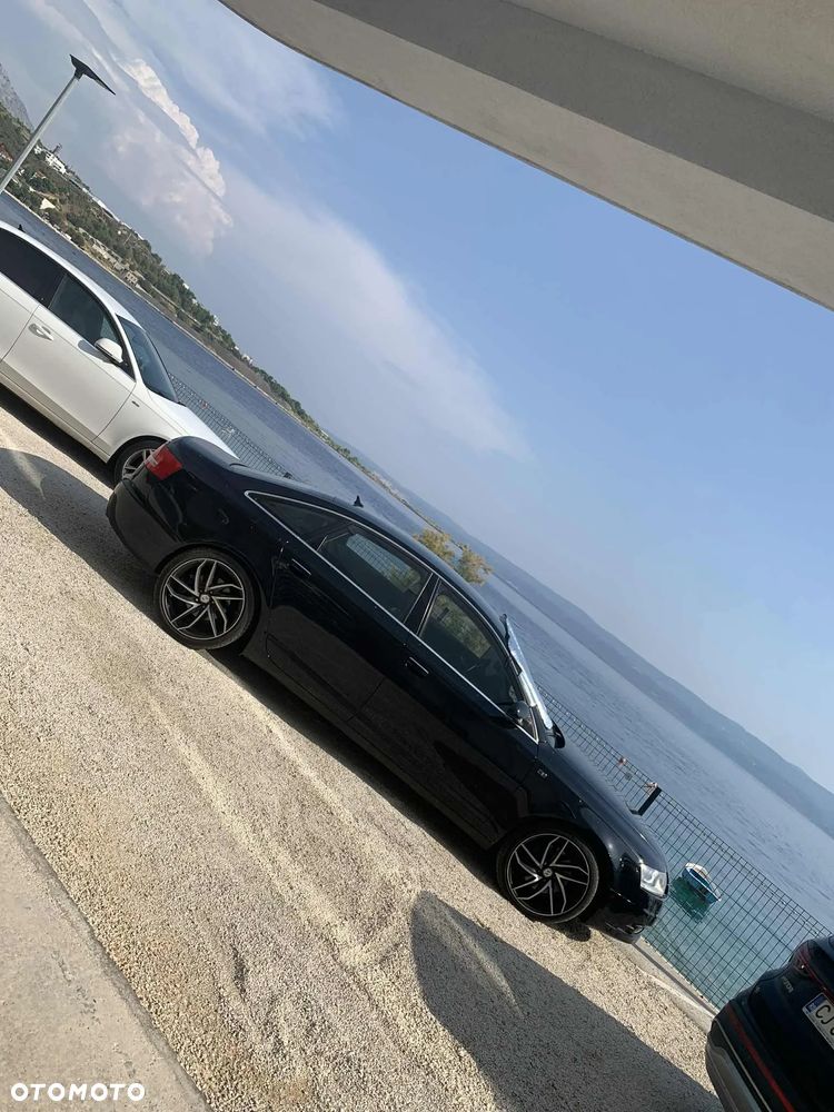 Audi A6 - 4