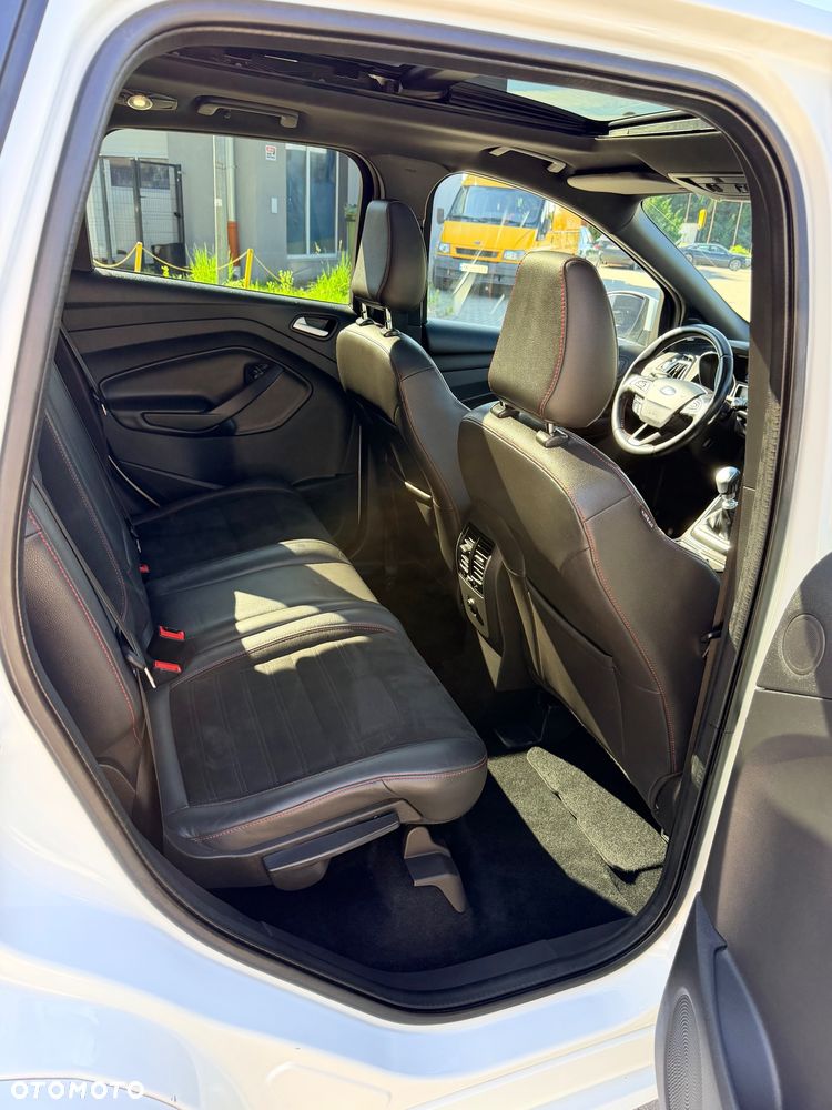 Ford Kuga 1.5 EcoBoost FWD ST-Line ASS MMT6 - 21