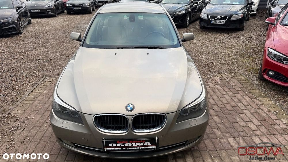 BMW Seria 5 520d Edition Sport - 32