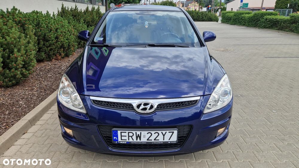 Hyundai i30 1.6 Automatik Style - 2