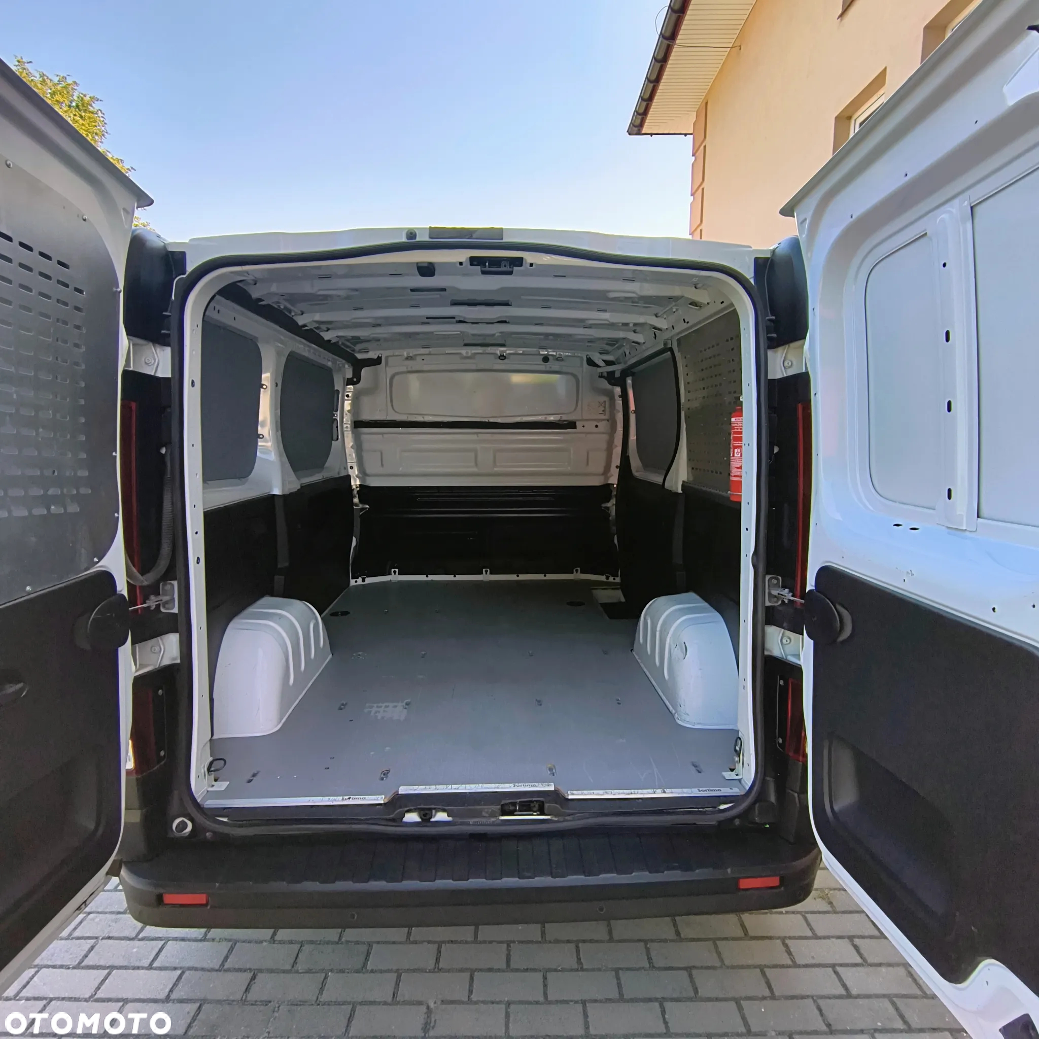 Opel Vivaro - 7
