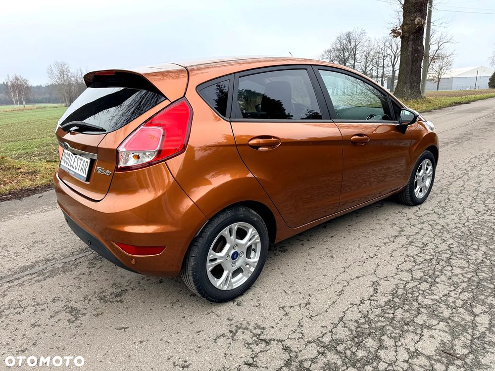 Ford Fiesta 1.0 EcoBoost Start-Stop Celebration - 24