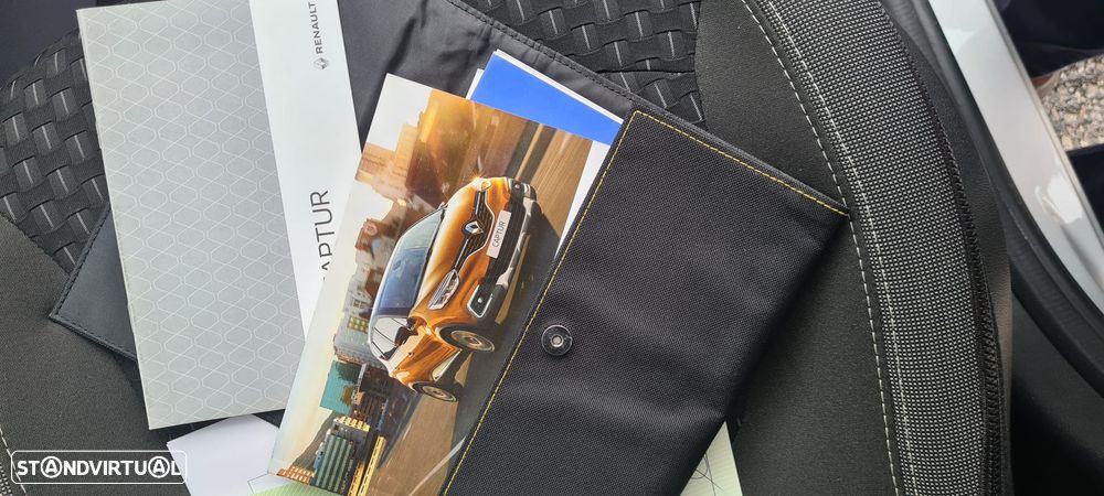 Renault Captur 0.9 TCE Exclusive - 20