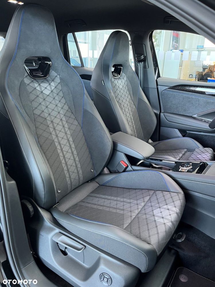 Volkswagen Tiguan 1.5 eTSI R-Line Plus DSG - 9