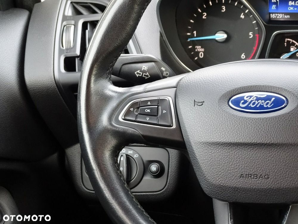 Ford Grand C-MAX - 17