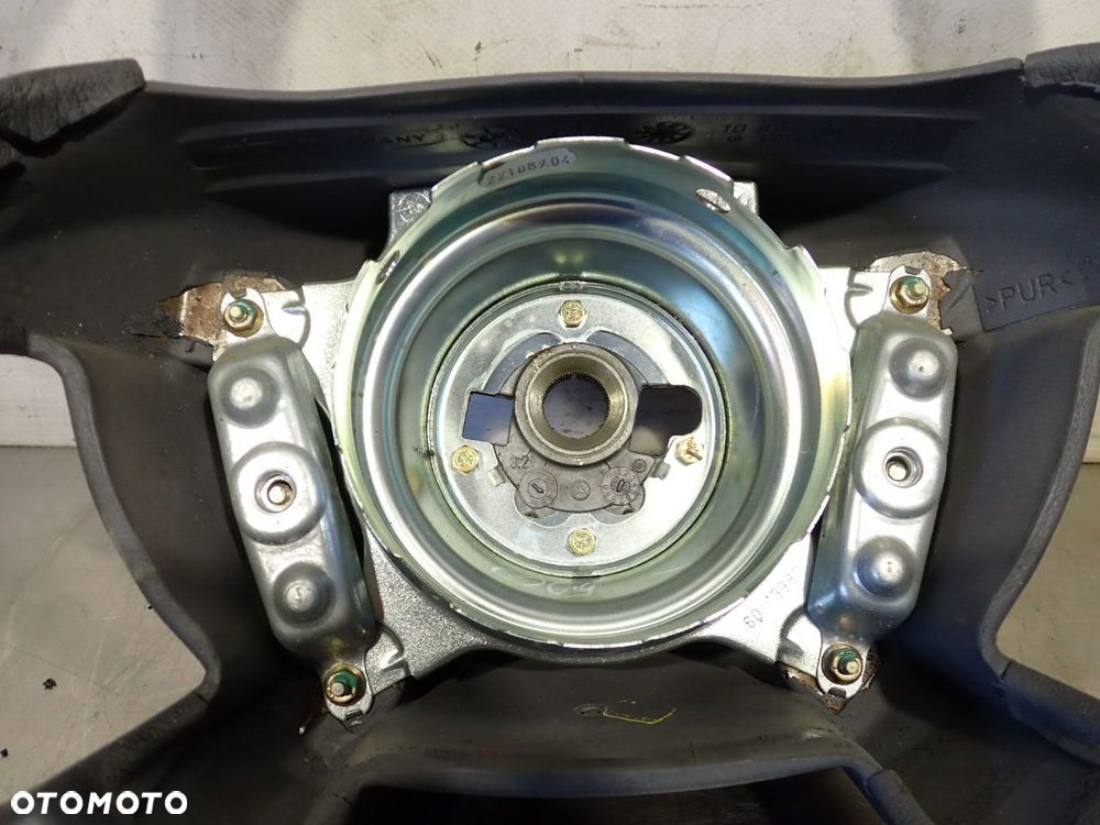 KIEROWNICA MERCEDES-BENZ CLK 230 - 2