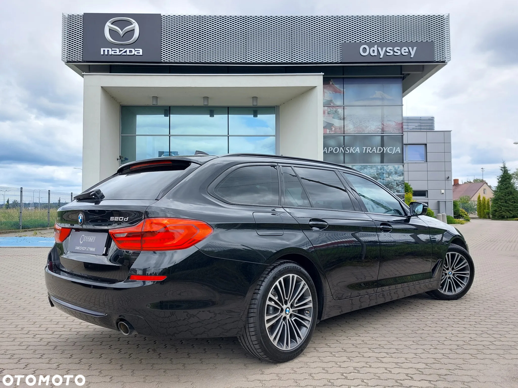 BMW Seria 5 520d xDrive Sport Line sport - 3