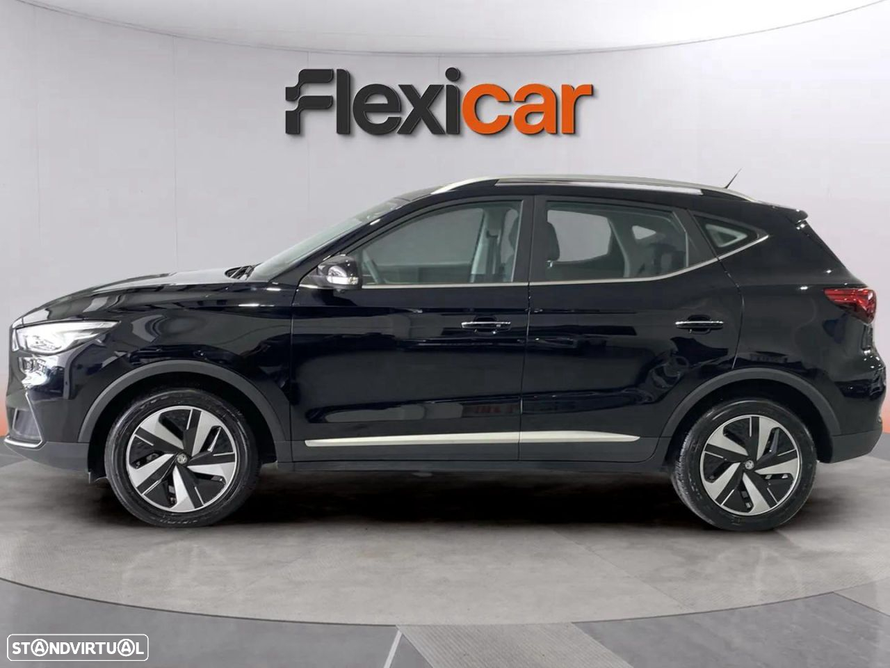 MG ZS EV 72.6 kWh Luxury OBC 11 kW - 6