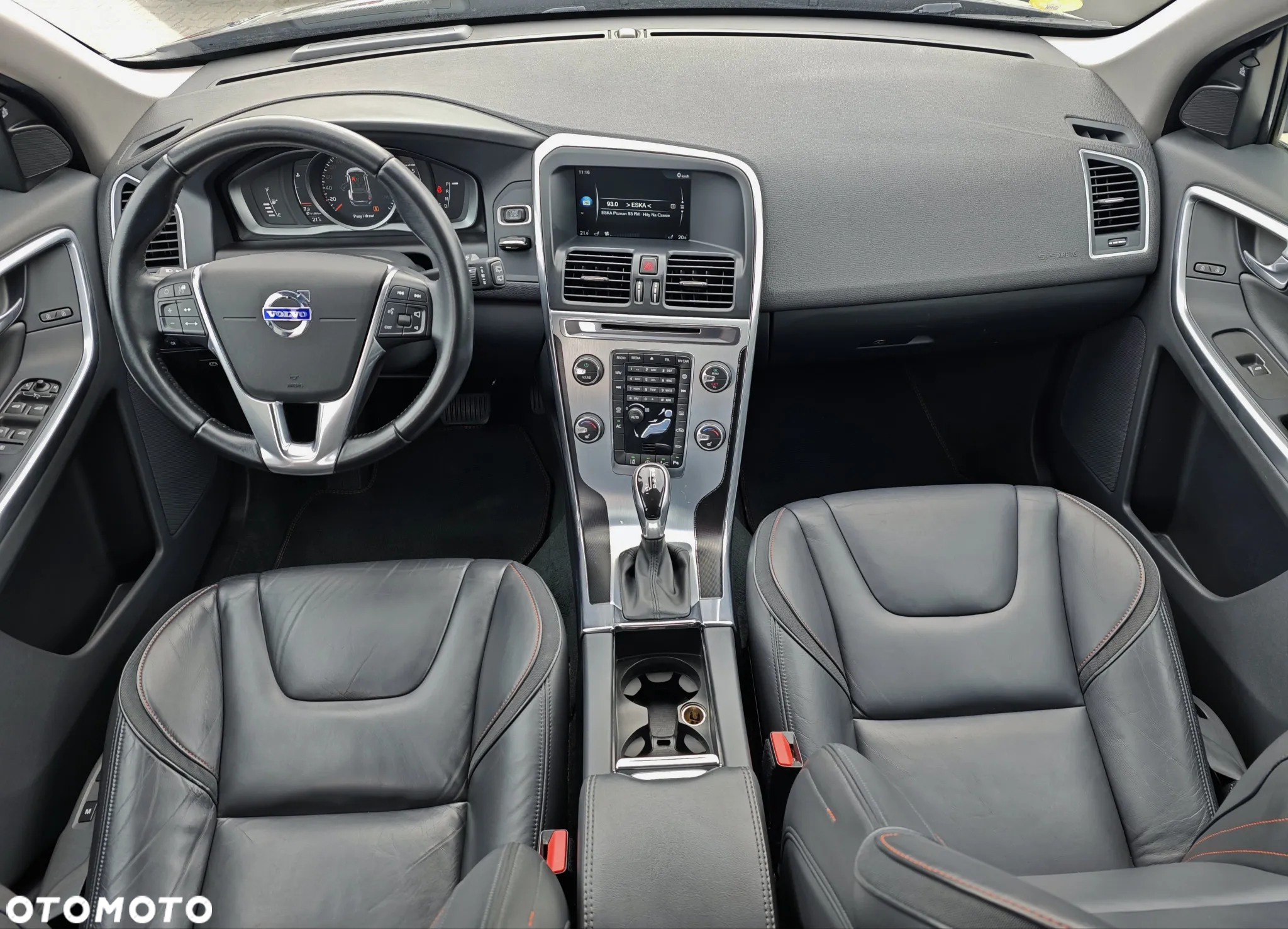 Volvo XC 60 D4 Drive-E Ocean Race - 18