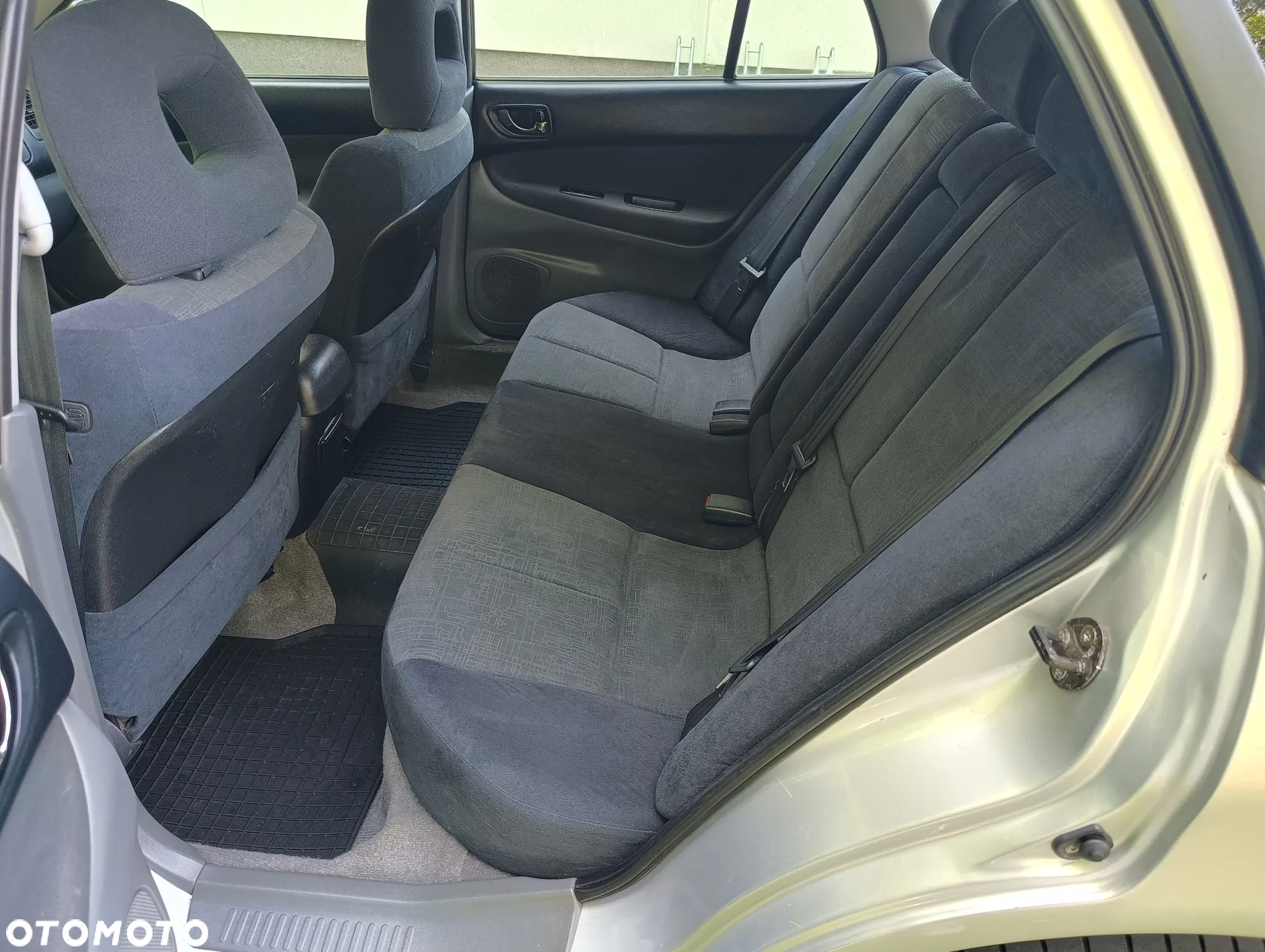 Mitsubishi Galant 2.0 Elegance - 18