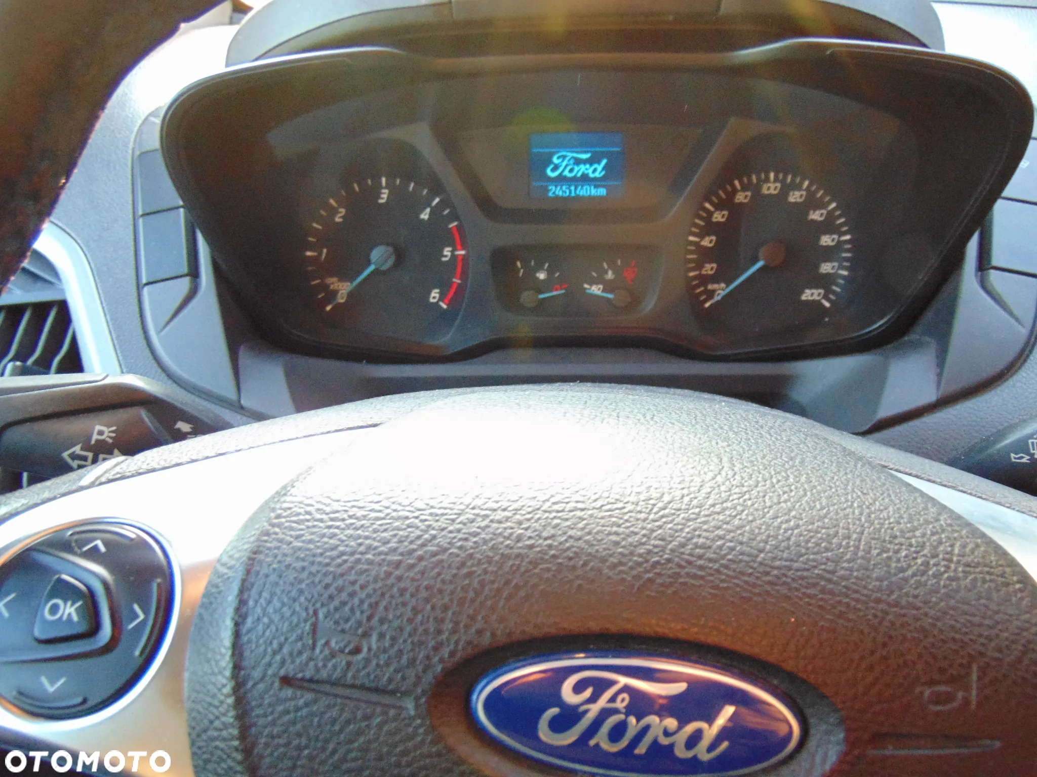 Ford Tranzit Custom - 3