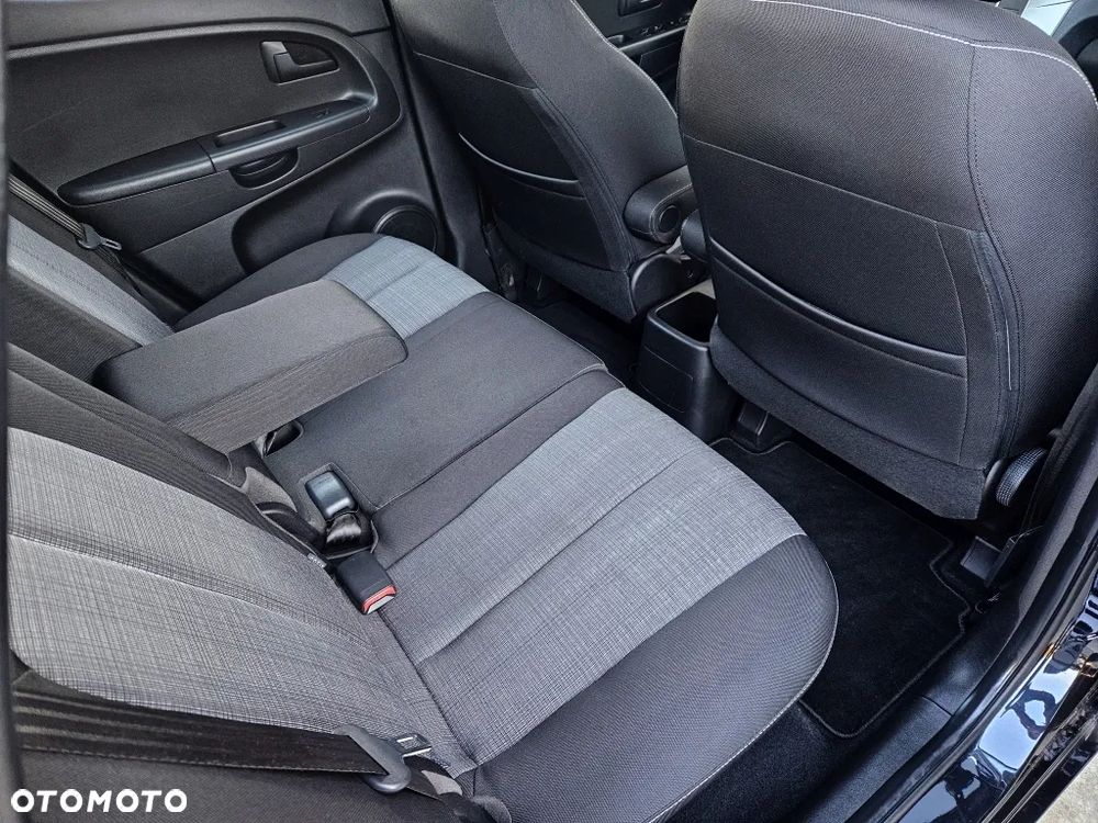 Kia Venga 1.4 CVVT Spirit - 22