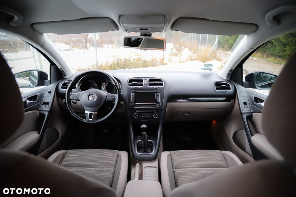 Volkswagen Golf 2.0 TDI Highline - 8