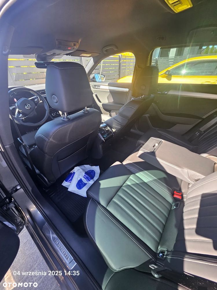 Skoda Superb 2.0 TDI SCR 4x4 L&K DSG - 10