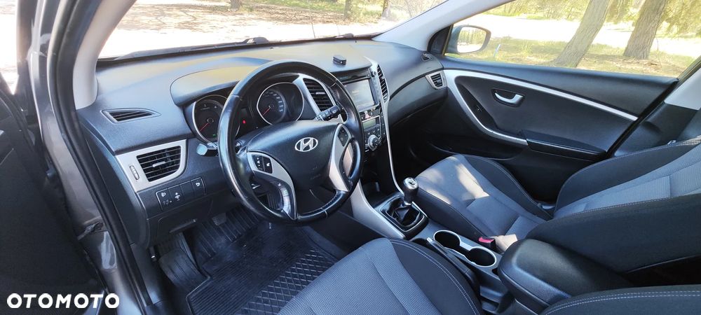 Hyundai i30 1.6 CRDi Style - 13