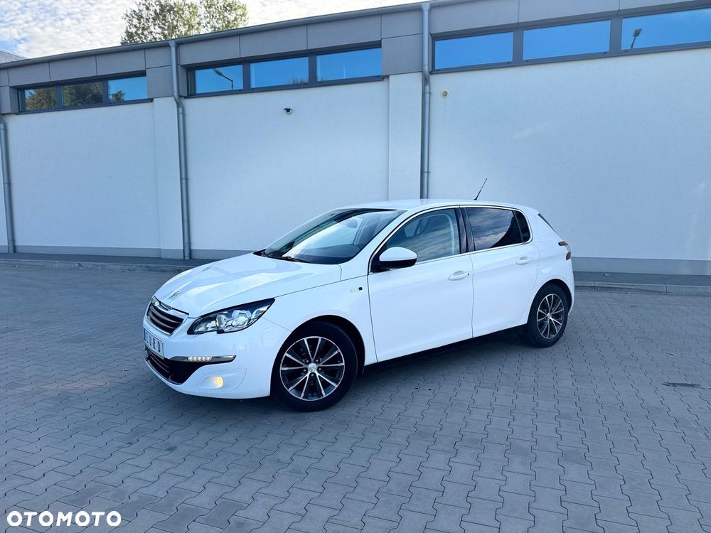 Peugeot 308 1.6 BlueHDi Allure S&S - 9