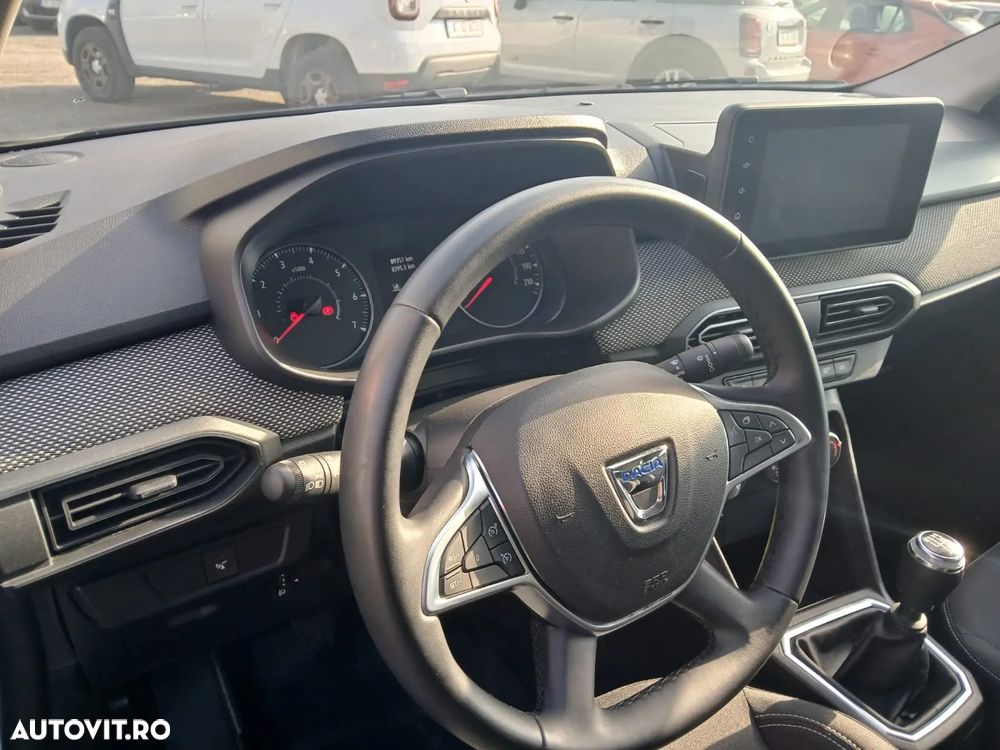 Dacia Logan TCe 90 MT6 Comfort - 5