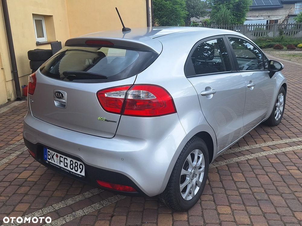 Kia Rio 1.4 Dream-Team Edition - 6