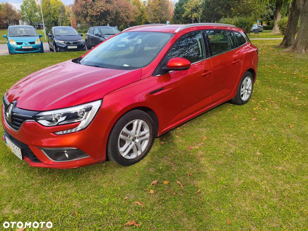 Renault Megane 1.5 dCi Zen - 6