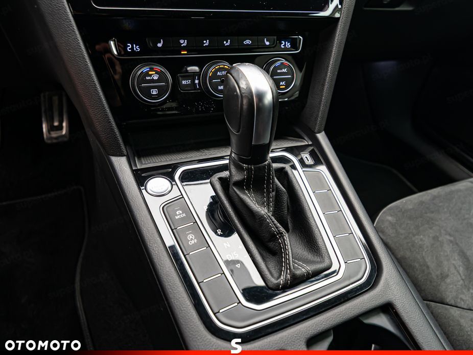 Volkswagen Arteon 2.0 TDI R-Line DSG - 19