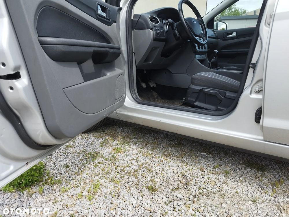 Ford Focus - 6