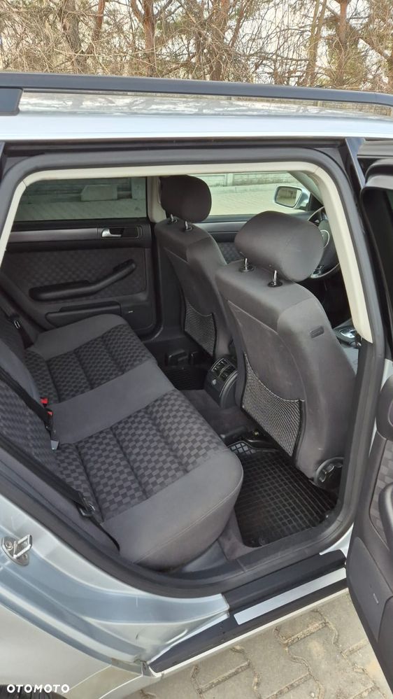 Audi A6 Avant 2.4 Multitronic - 10