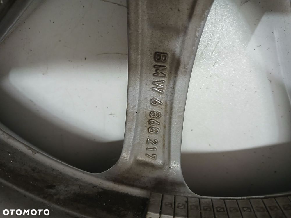 FELGI ALUMINIOWE BMW G30 G31 17 CALI OE 6868217 - 6