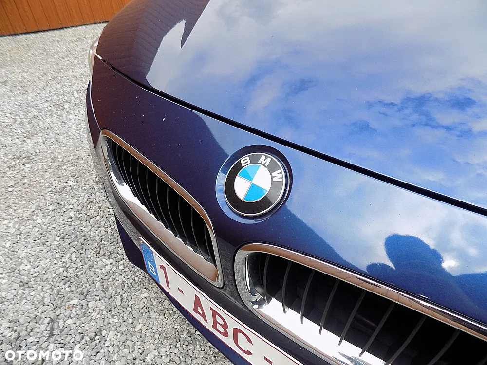 BMW Seria 3 316d Touring - 27