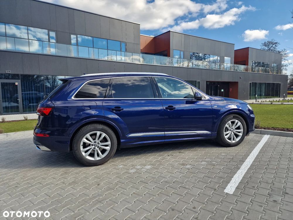 Audi Q7 - 7