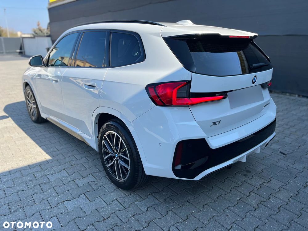 BMW X1 xDrive23d mHEV M Sport - 3