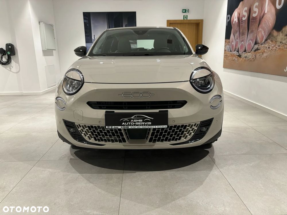 Fiat 600 1.2 Turbo Hybrid La Prima eDCT - 3