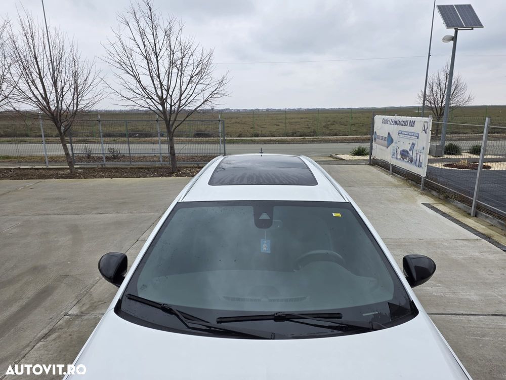 Opel Insignia 2.0 Direct InjectionTurbo Aut GSI - 5