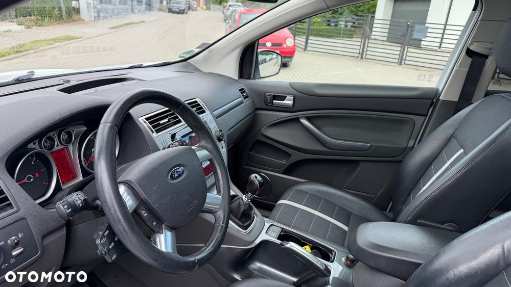 Ford Kuga 2.0 TDCi Titanium - 18