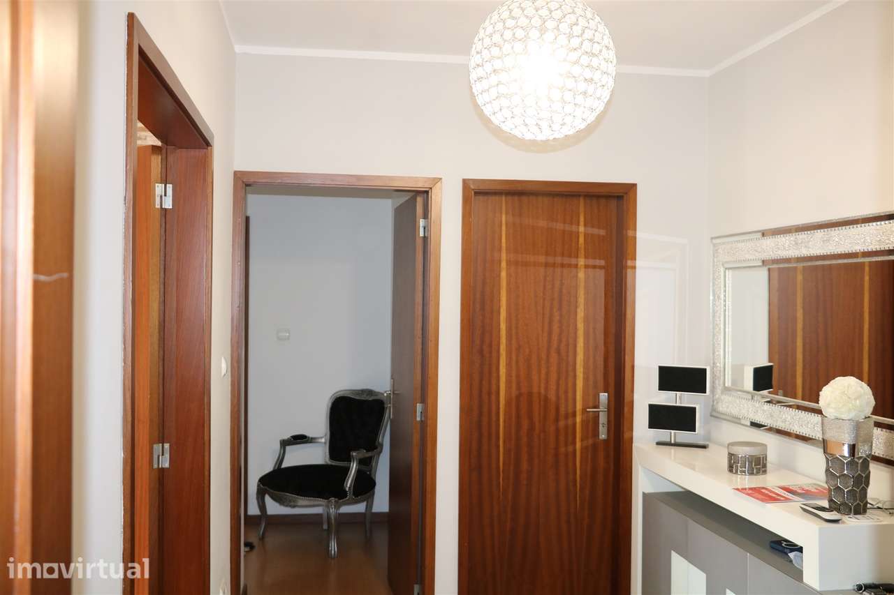 Apartamento T2 Venda em Lustosa e Barrosas (Santo Estêvão),Lousada - Grande imagem: 5/23