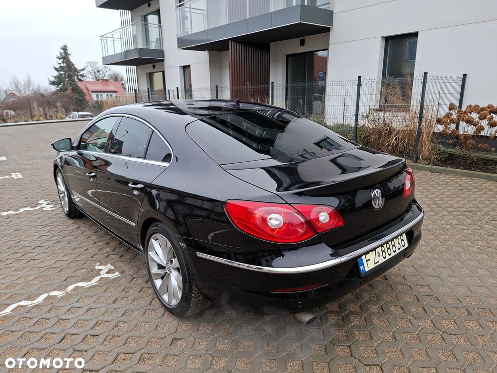 Volkswagen Passat CC - 2