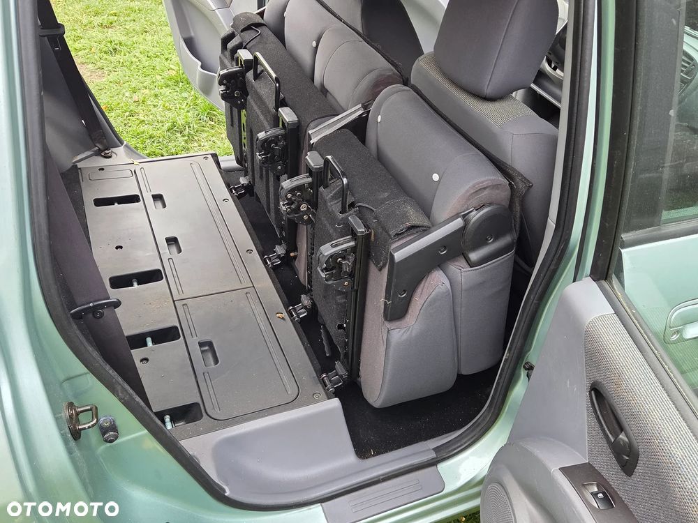 Hyundai Matrix 1.6 Elegance - 15