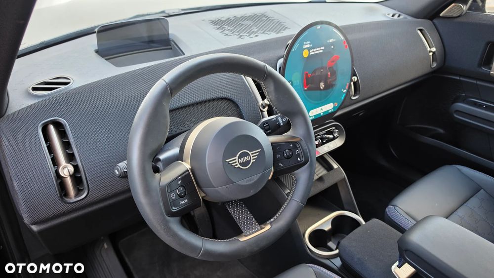 MINI Countryman E Classic Trim - 20