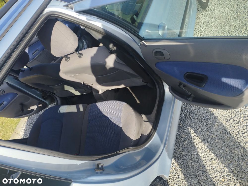 Peugeot 206 2.0 HDi XS - 11