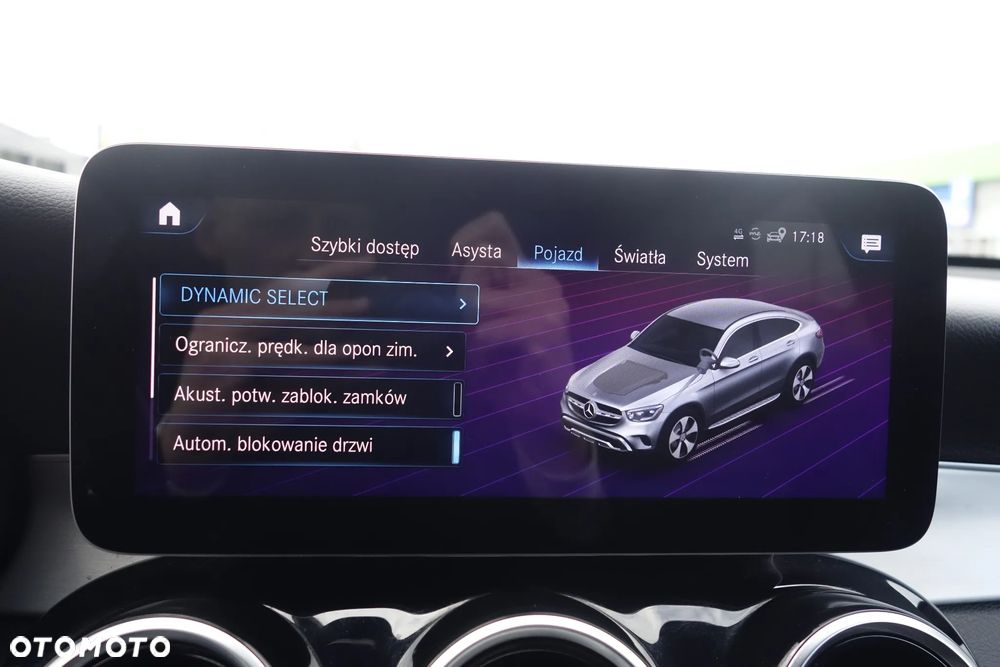 Mercedes-Benz GLC 300 e 4-Matic Business Edition - 25
