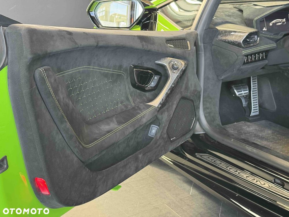 Lamborghini Huracan - 21