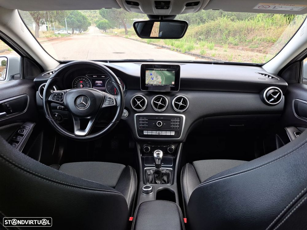 Mercedes-Benz A 180 CDI BlueEFFICIENCY Edition Style - 3